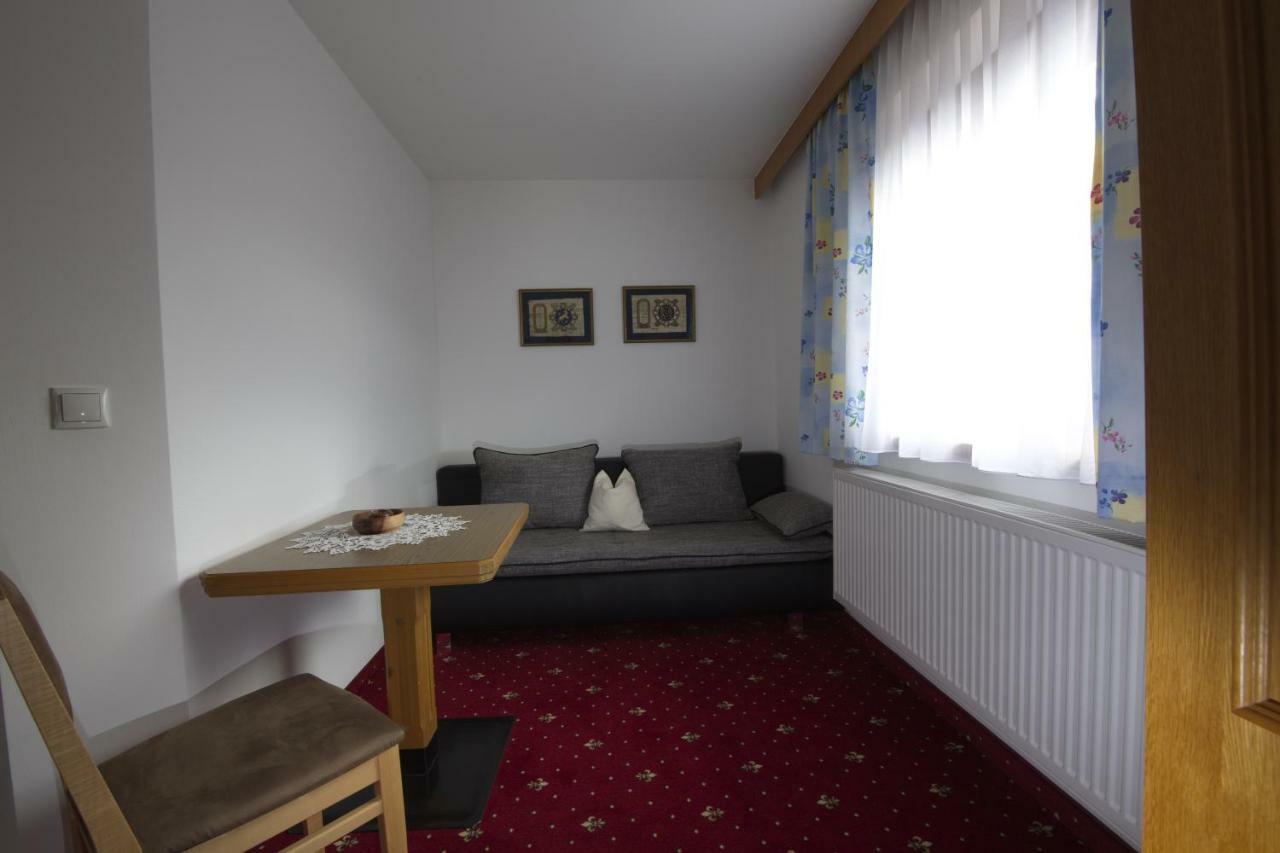 Gaestehaus Walch-Riml Imst Bagian luar foto