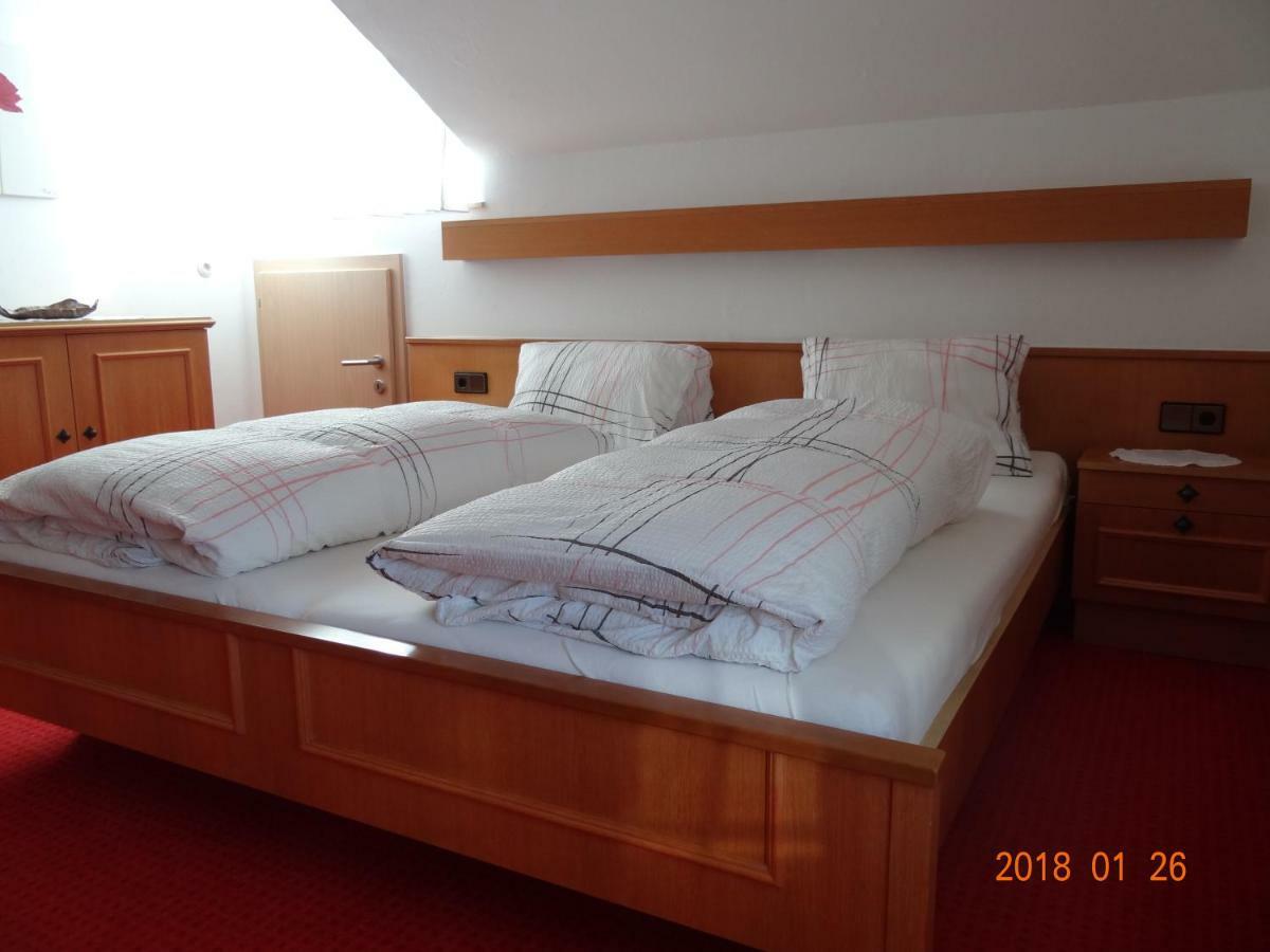 Gaestehaus Walch-Riml Imst Bagian luar foto